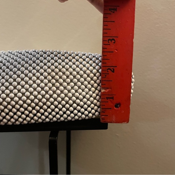 Vintage 80s ‘Bags By Marlo’ Ivory Bubble Chainmail Handbag w Gold Handles - EUC - Picture 13 of 16